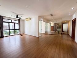 Seletaris (D27), Condominium #570829611